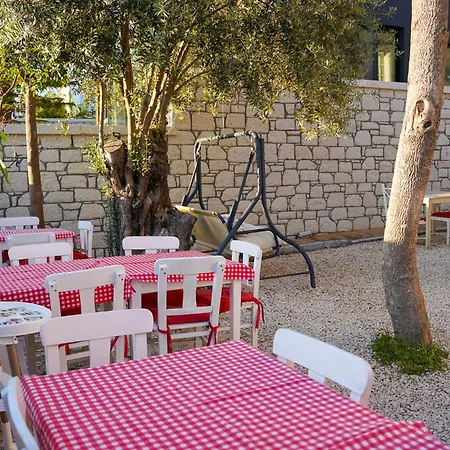 Kekik Alaçatı Otel